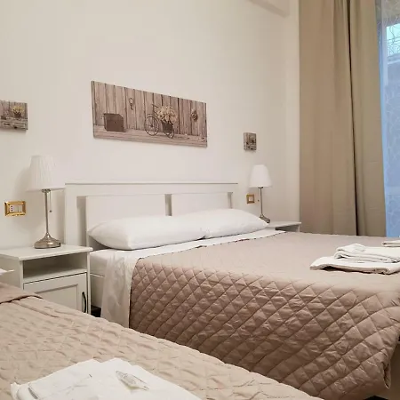 Interno Dieci-2